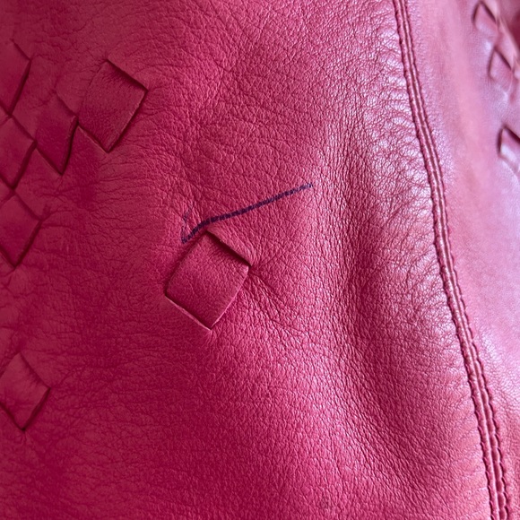 Bottega Veneta Intrecciato Hot Pink Buttery Soft Leather Tote Bag - Picture 8 of 15